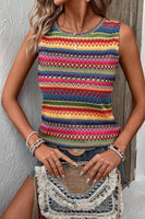 Wavy Patterned sleeveless sweater